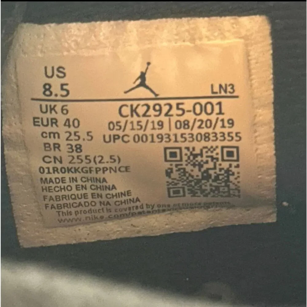 Size 8.5 - Olivia Kim x Wmns Air Jordan 4 Retro No Cover Women's Shoes_7